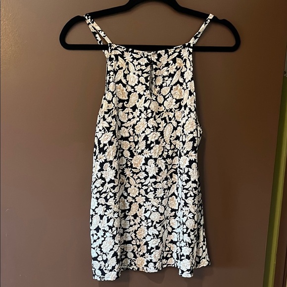 Old Navy Tops - Floral High Neck Halter Sleeveless Top